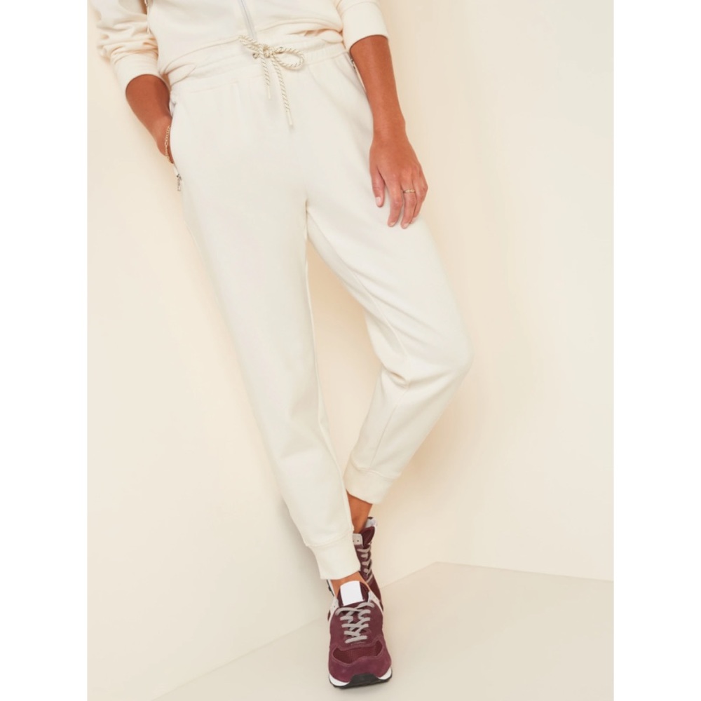 High-Waisted Dynamic Fleece Jogger Pants for Women